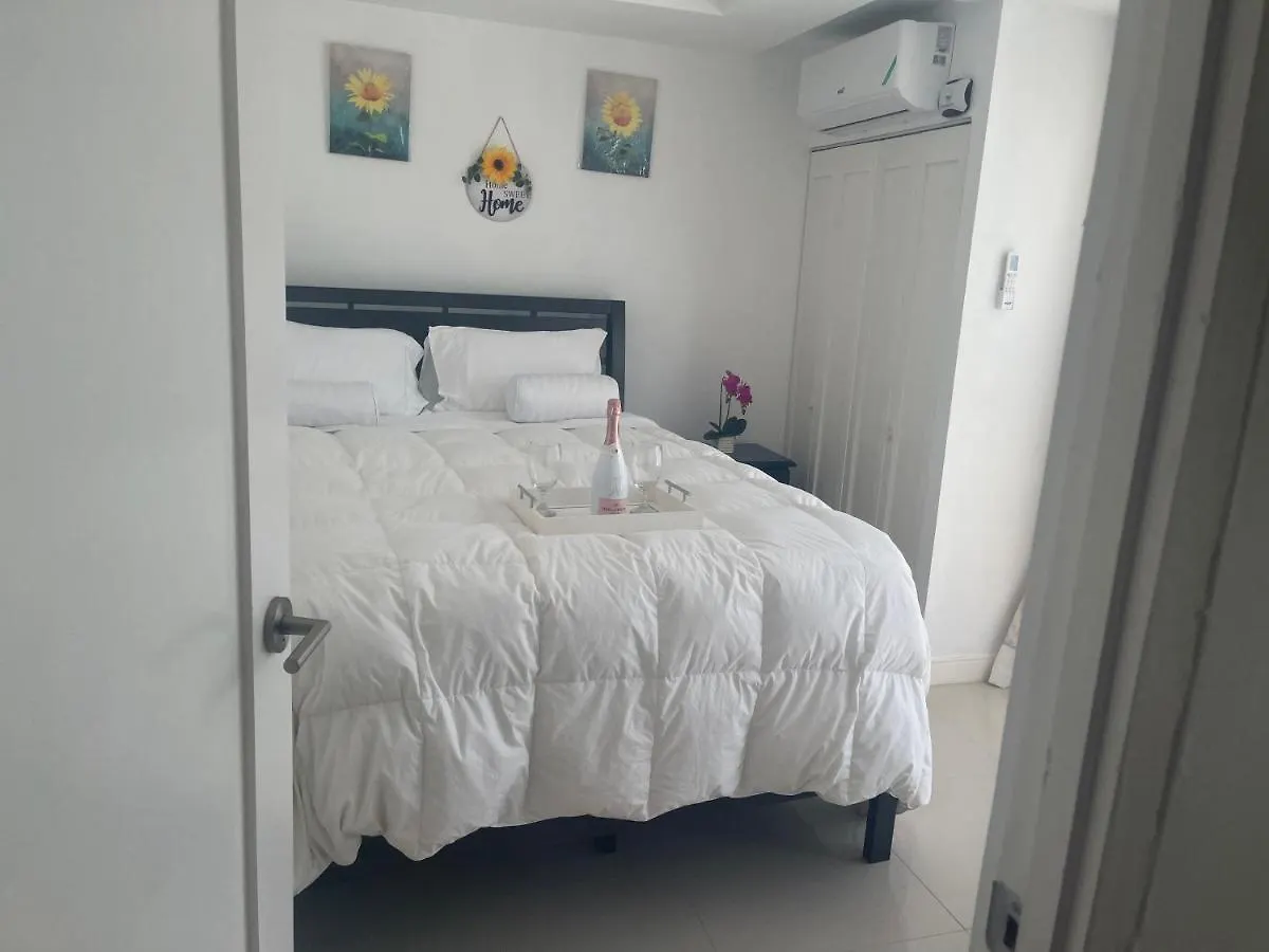 No Place Like Home Portmore Appartement